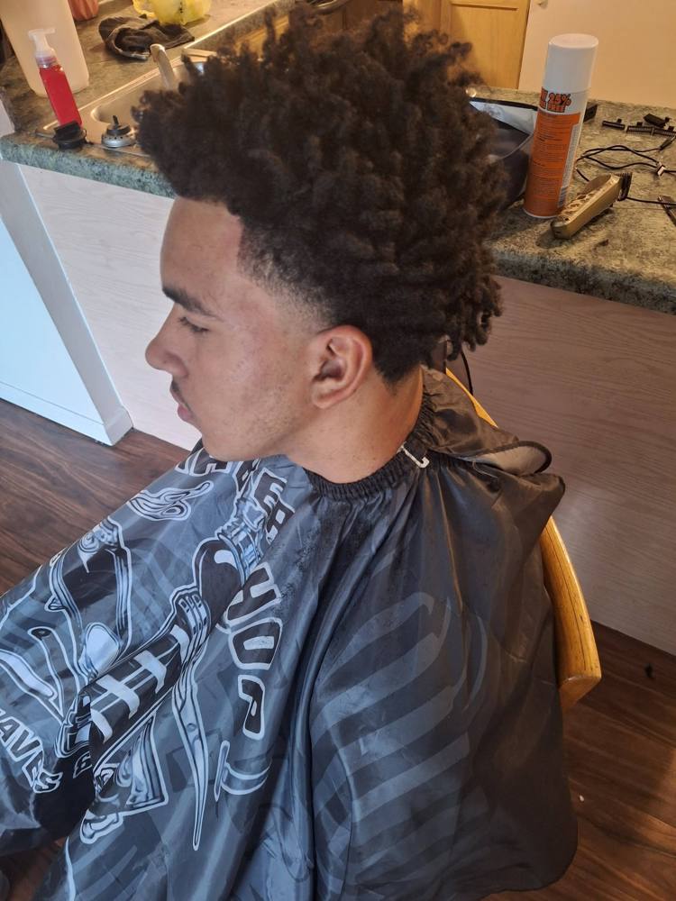 Full twists with a burst taper and sharp temple